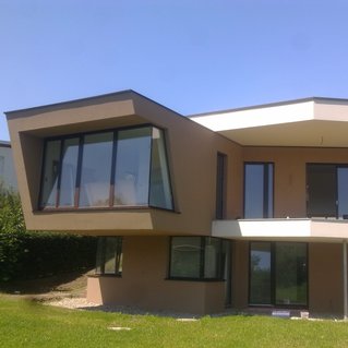 modernes Haus von Jud Bau